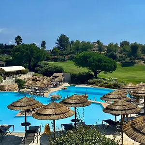 Hameau Des Amandiers-vue Mer & Golf Saint-Cyr-sur-Mer